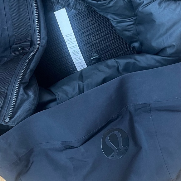 Lululemon Snow Parka Long size 4 black - Picture 3 of 10